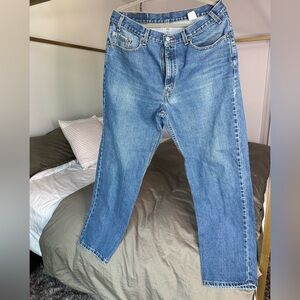 VINTAGE Levi’s 550 Relaxed Fit Blue Jeans 38x32 Made in USA Classic 90s Drip
